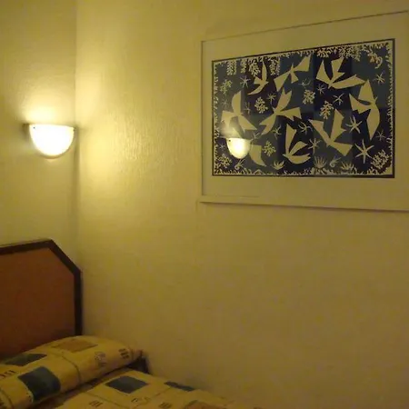 Hotel Little Palace 2*